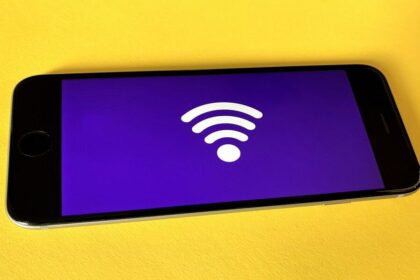 wifi keeps cutting out